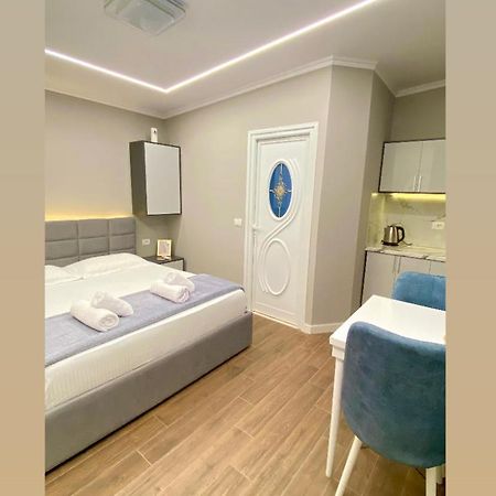 Guest House Luli Strumi Берат Екстериор снимка