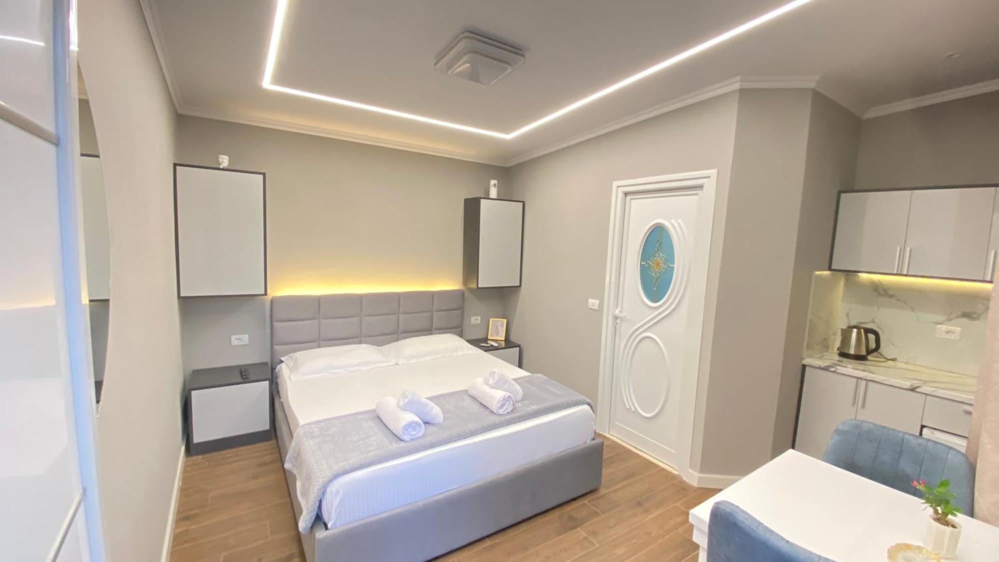 Guest House Luli Strumi Берат Екстериор снимка